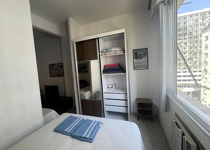 Studio Completo Entrada Pela Praia De Copacabana, Com Ar, Wifi, Netflix, Ate 4 Pessoas, Pauloangerami Aa3806 Rio de Janeiro